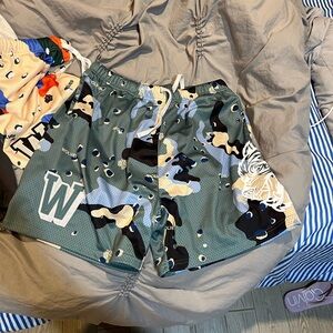 Darc sport camo shorts size large